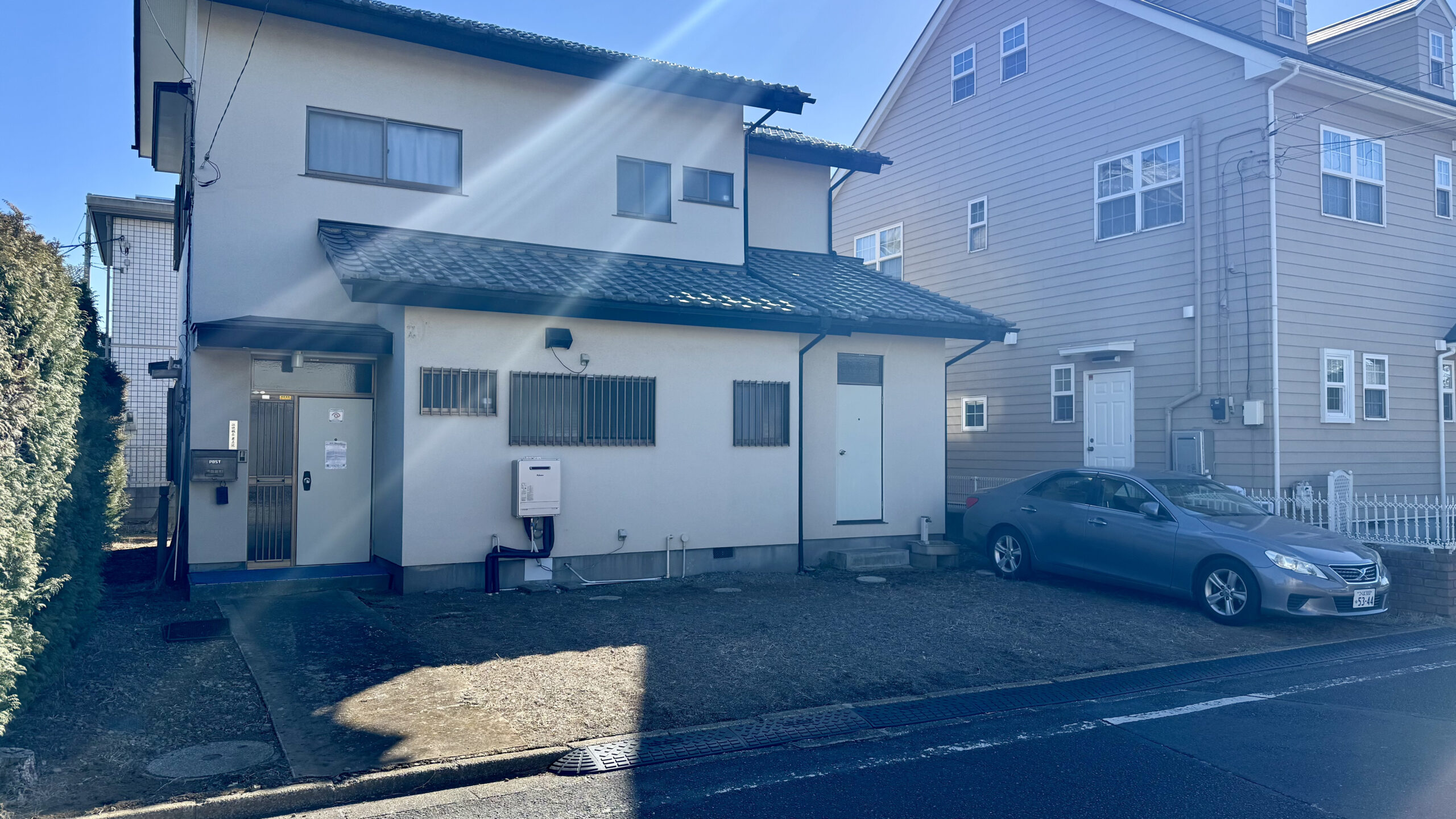 鍼灸院駐車場